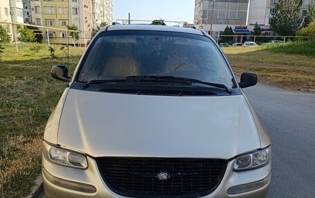 Chrysler Town & Country III, 1998 год, 400 000 рублей, 3 фотография