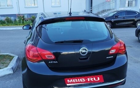 Opel Astra J, 2013 год, 750 000 рублей, 3 фотография