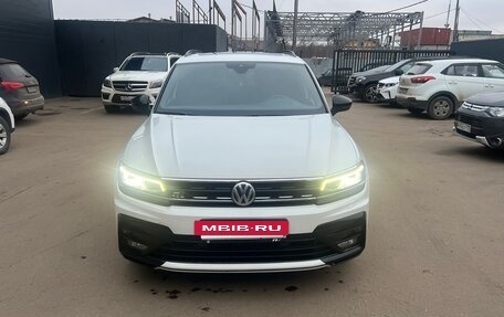 Volkswagen Tiguan II, 2020 год, 2 850 000 рублей, 5 фотография