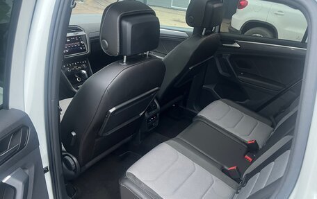 Volkswagen Tiguan II, 2020 год, 2 850 000 рублей, 27 фотография