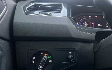 Volkswagen Tiguan II, 2020 год, 2 850 000 рублей, 29 фотография