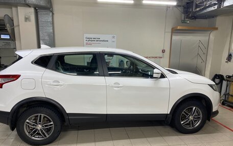 Nissan Qashqai, 2017 год, 1 700 000 рублей, 2 фотография