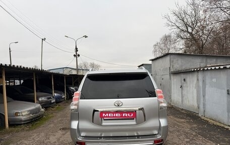 Toyota Land Cruiser Prado 150 рестайлинг 2, 2011 год, 2 790 000 рублей, 4 фотография