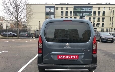 Peugeot Partner II рестайлинг 2, 2012 год, 900 000 рублей, 2 фотография