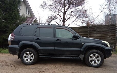 Toyota Land Cruiser Prado 120 рестайлинг, 2006 год, 1 480 000 рублей, 2 фотография