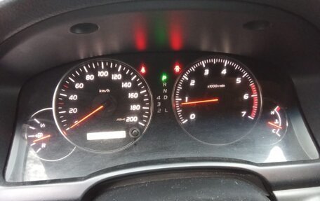 Toyota Land Cruiser Prado 120 рестайлинг, 2006 год, 1 480 000 рублей, 8 фотография