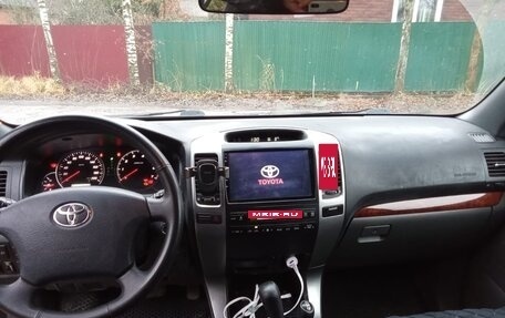 Toyota Land Cruiser Prado 120 рестайлинг, 2006 год, 1 480 000 рублей, 7 фотография