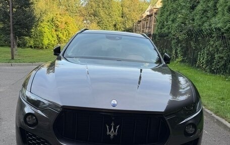 Maserati Levante I, 2017 год, 4 800 000 рублей, 1 фотография