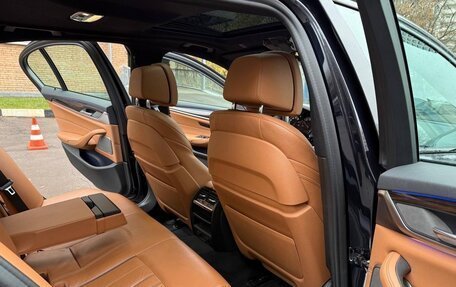 BMW 5 серия, 2019 год, 2 900 000 рублей, 30 фотография