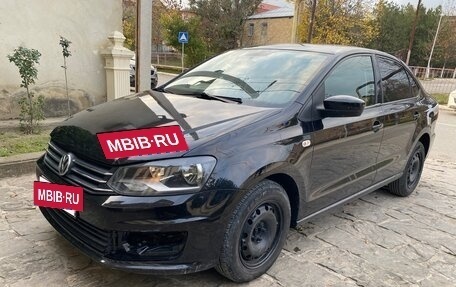 Volkswagen Polo VI (EU Market), 2018 год, 930 000 рублей, 2 фотография