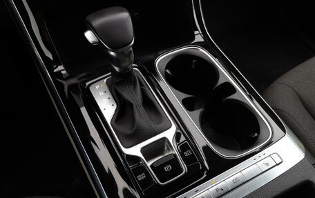 KIA Carnival, 2021 год, 3 995 000 рублей, 24 фотография