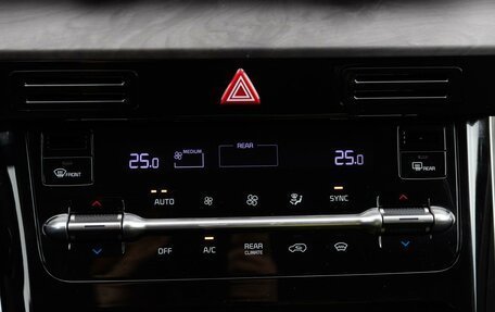 KIA Carnival, 2021 год, 3 995 000 рублей, 23 фотография