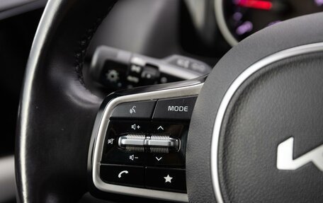 KIA Carnival, 2021 год, 3 995 000 рублей, 18 фотография