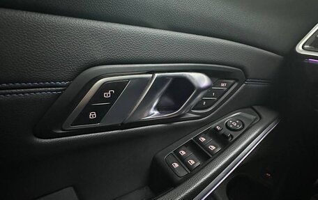 BMW 3 серия, 2019 год, 3 500 000 рублей, 12 фотография