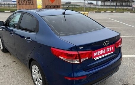 KIA Rio III рестайлинг, 2015 год, 999 000 рублей, 6 фотография