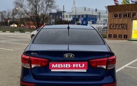 KIA Rio III рестайлинг, 2015 год, 999 000 рублей, 8 фотография