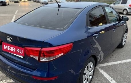 KIA Rio III рестайлинг, 2015 год, 999 000 рублей, 7 фотография