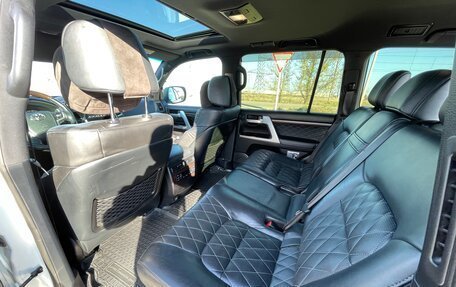 Toyota Land Cruiser 200, 2017 год, 7 600 000 рублей, 13 фотография