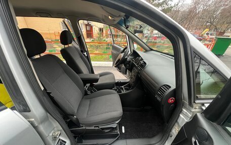 Opel Zafira A рестайлинг, 2003 год, 700 000 рублей, 6 фотография