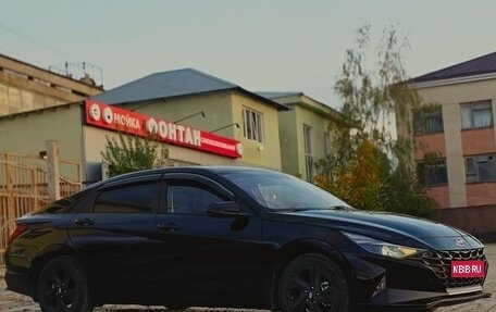 Hyundai Elantra, 2021 год, 2 150 000 рублей, 1 фотография