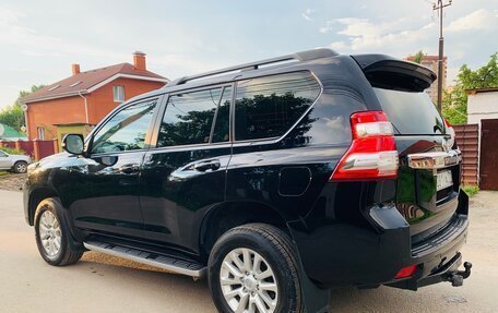 Toyota Land Cruiser Prado 150 рестайлинг 2, 2013 год, 3 099 000 рублей, 4 фотография