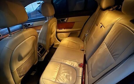 Jaguar XF I рестайлинг, 2008 год, 6 фотография