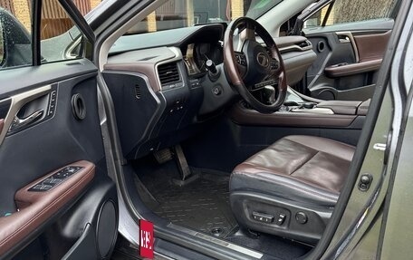 Lexus RX IV рестайлинг, 2019 год, 7 000 000 рублей, 9 фотография