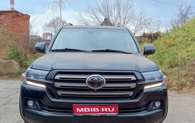 Toyota Land Cruiser 200, 2018 год, 10 000 000 рублей, 1 фотография