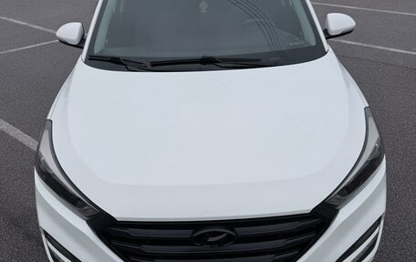 Hyundai Tucson III, 2017 год, 1 950 000 рублей, 2 фотография