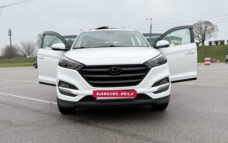 Hyundai Tucson III, 2017 год, 1 950 000 рублей, 10 фотография