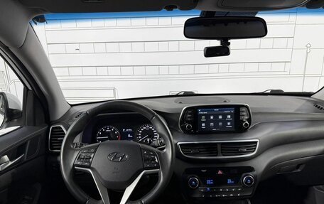 Hyundai Tucson III, 2018 год, 2 300 000 рублей, 4 фотография