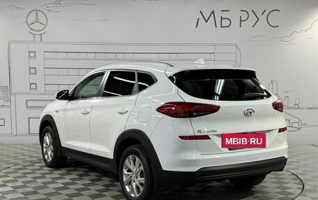 Hyundai Tucson III, 2018 год, 2 300 000 рублей, 10 фотография