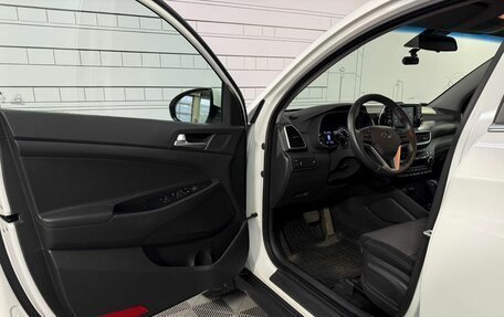 Hyundai Tucson III, 2018 год, 2 300 000 рублей, 15 фотография