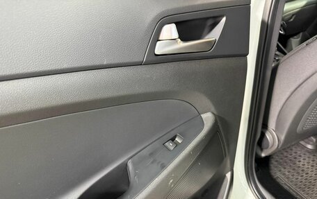 Hyundai Tucson III, 2018 год, 2 300 000 рублей, 20 фотография