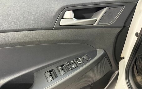 Hyundai Tucson III, 2018 год, 2 300 000 рублей, 17 фотография