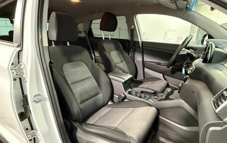 Hyundai Tucson III, 2018 год, 2 300 000 рублей, 28 фотография