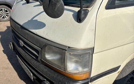 Toyota HiAce H100, 2002 год, 458 000 рублей, 2 фотография