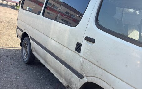 Toyota HiAce H100, 2002 год, 458 000 рублей, 8 фотография