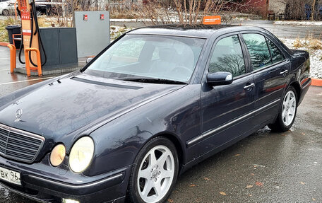 Mercedes-Benz E-Класс, 2000 год, 399 000 рублей, 8 фотография