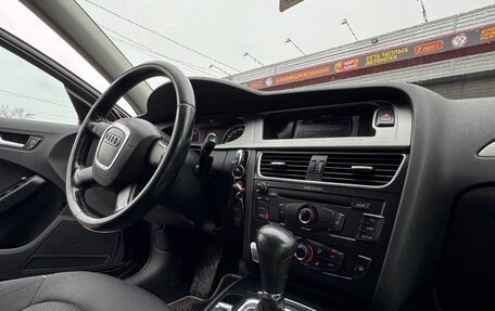 Audi A4, 2011 год, 1 099 000 рублей, 2 фотография