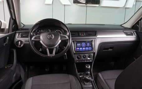 Skoda Rapid I, 2014 год, 999 000 рублей, 6 фотография