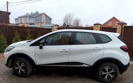 Renault Kaptur I рестайлинг, 2019 год, 1 150 000 рублей, 5 фотография