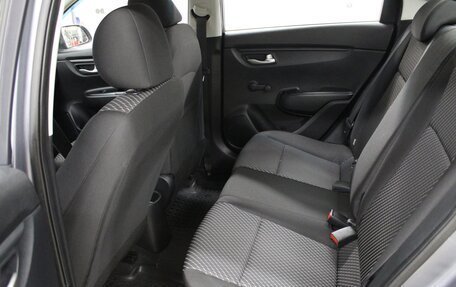 KIA Rio IV, 2017 год, 950 000 рублей, 10 фотография