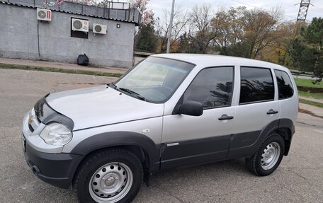Chevrolet Niva I рестайлинг, 2013 год, 670 000 рублей, 1 фотография