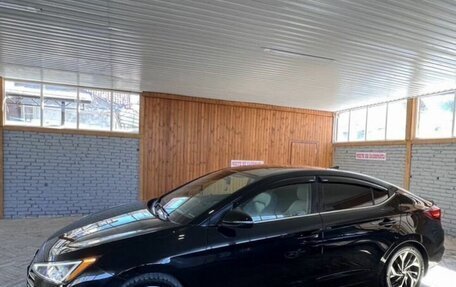 Hyundai Elantra VI рестайлинг, 2019 год, 1 750 000 рублей, 13 фотография