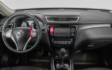 Nissan X-Trail, 2017 год, 2 300 000 рублей, 13 фотография