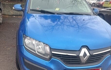 Renault Sandero II рестайлинг, 2016 год, 950 000 рублей, 1 фотография