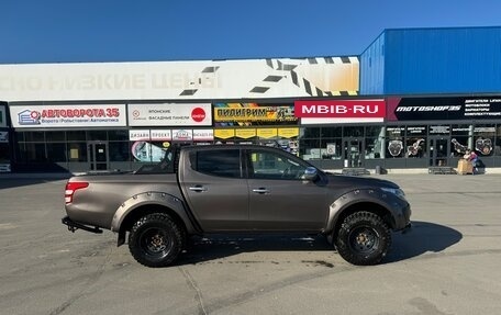 Mitsubishi L200 IV рестайлинг, 2017 год, 2 490 000 рублей, 2 фотография