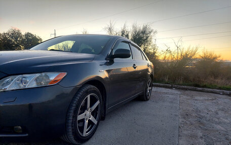 Toyota Camry, 2006 год, 880 000 рублей, 2 фотография