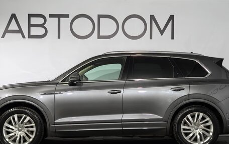 Volkswagen Touareg III, 2018 год, 4 990 000 рублей, 5 фотография